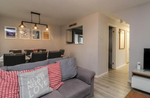 St. Ann's Chapel House | Lewis Lodge