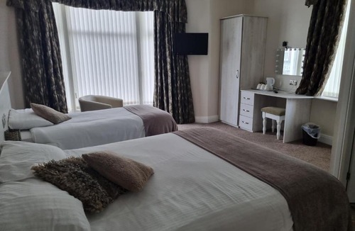 North Shore Hotel | Lexham Hotel