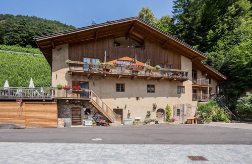 Montagna Apartment | Lexnhof