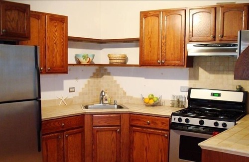 Estate Bolongo Apartment | LG 1 Bdrm Apt with access to Resort across the street