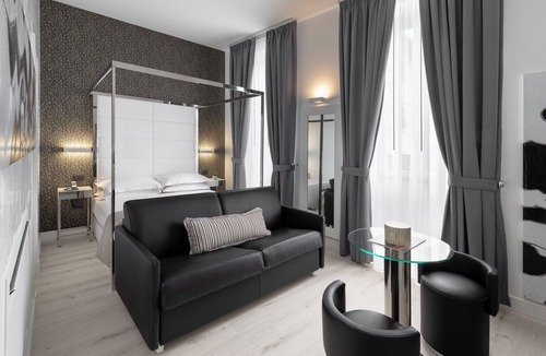 Santa Croce Hotel | LHP River Club