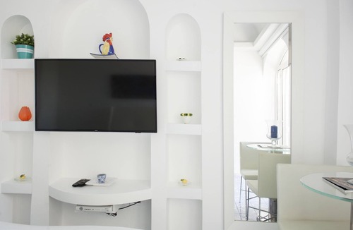 Marina Piccola Cottage | LHP Suite Executive Cottage Capri