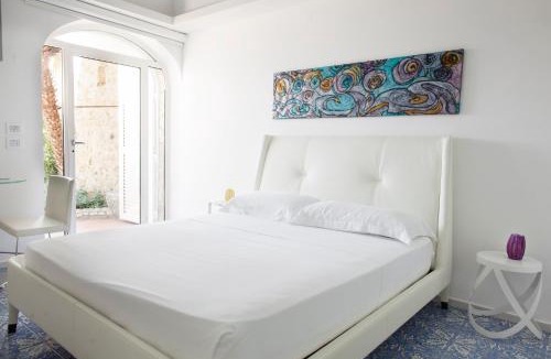 Marina Piccola Apartment | LHP Suite Executive Design Cottage Capri
