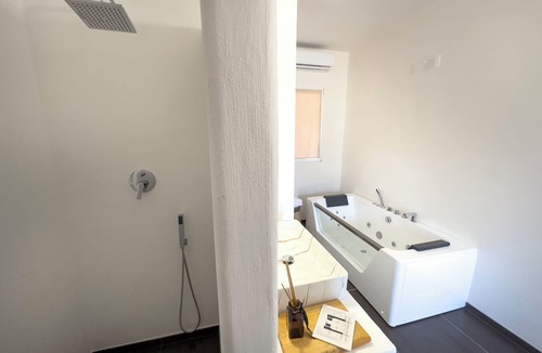 Mesagne Bed & Breakfast | Li canali reali