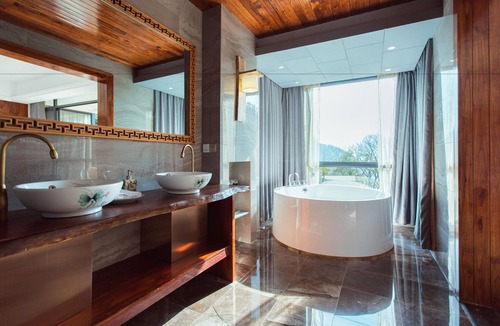 Yangshuo Resort | Li River Resort