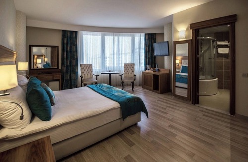 Mezetli Hotel | LİVA HOTEL MERSİN