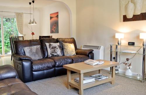 West Laroch House | Lia Fail