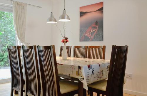West Laroch House | Lia Fail
