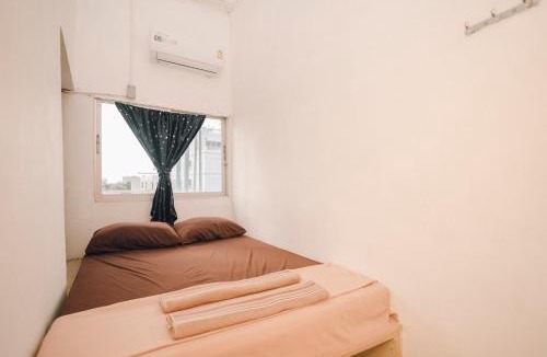 Chana Songkhram Hostel | Liberta Hostel