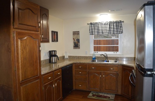 Whitleyville Cottage | Liberty cottage quiet and peaceful