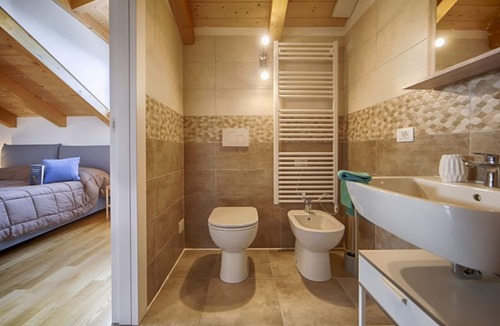 San Giovanni-Chiadino-Rozzol Apartment | Liberty on the Gulf! Private Room x3 FREE WIFI A/C