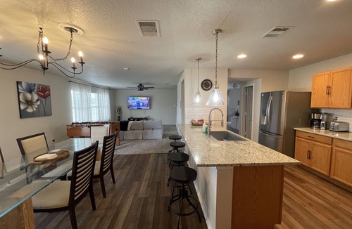 San Antonio House | Liberty - to stay & enjoy!