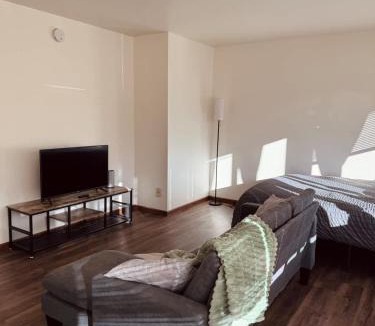 Madison Apartment | Liberty Valley Studio - 1001-29