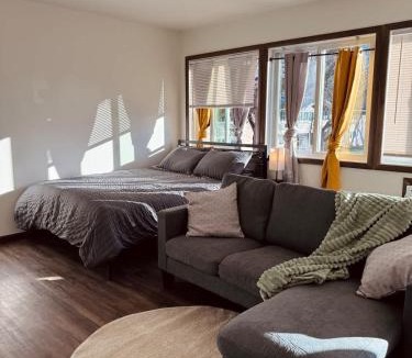 Madison Apartment | Liberty Valley Studio - 1001-29