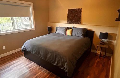 Black Mountain Bed & Breakfast | Licensed 2-Bedroom Suite Eco-Friendly Solar Home