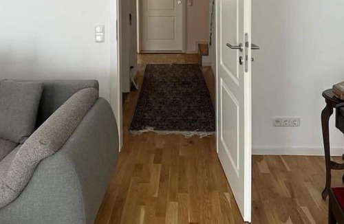 Ramersdorf Apartment | Lichtdurchflutete Duplexwohnung