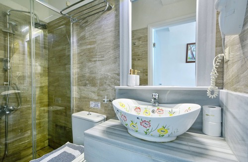 Benitses Hotel | Lido Corfu Sun Hotel