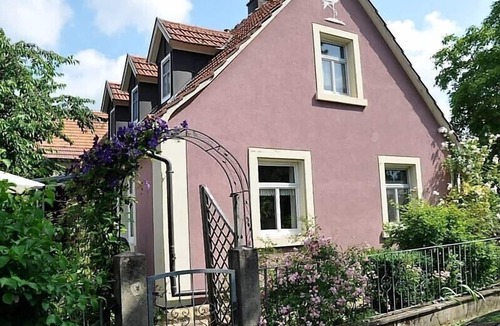 Simmershofen Apartment | Liebevoll eingerichtete Wohnung (75qm) auf familiengeführten Ferienbauernhof
