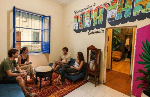 Popayan House | Lienzo Hostal Popayán