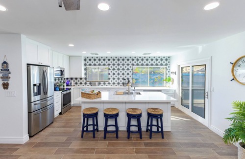 Gilbert House | Life can be a Beach