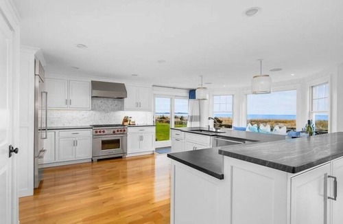 Centerville House | Life takes you down many paths,but my favorite ones lead to the beach RPMS139