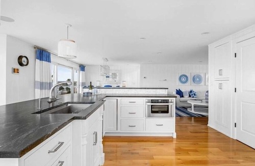 Centerville House | Life takes you down many paths,but my favorite ones lead to the beach RPMS139