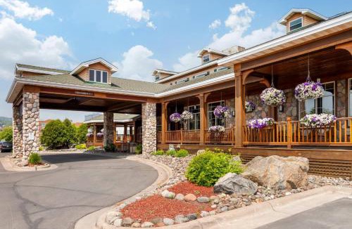 Canal Park Hotel | Lift Bridge Lodge, an Ascend Collection Hotel