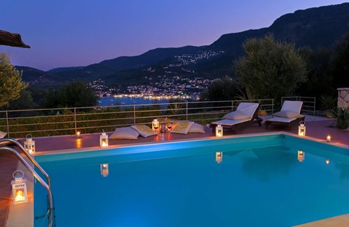 Ithaki Villa | Light and Airy House with Beautiful Vathy Views near Shops and Restaurants