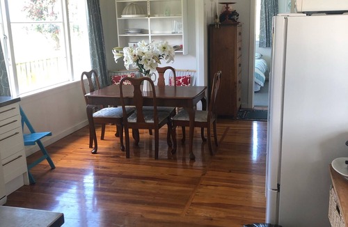 Waverley House | Light and Clean Family Friendly Three Bedroom Bach