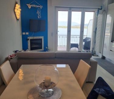 Dormelletto Apartment | Light Blu House