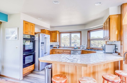 Warrenton House | Light-filled Custom Beachfront Home with Game Room, Hot Tub!