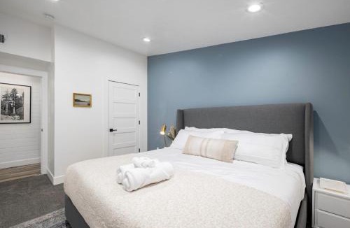 Ogden Apartment | Light-Filled Modern Flat Near 25th Street Fun