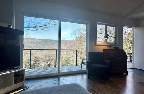Bergton House | Light-Filled Mountain Retreat in Shenandoah with views of Great North Mountain