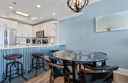 Gulf Shores Apartment | Lighthouse 714