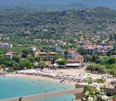 Stoupa Apartment | Lighthouse Apartments