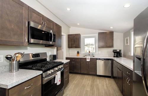 Scituate House | Lighthouse Point Home - Water&Sunset Views -Walk to Lighthouse, Beaches