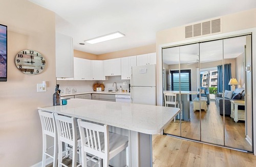 Caine Woods Condo | Lighthouse Point Villas - Unit#4