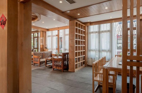 Dayan Old Town Hotel | Lijiang Cloud Return Huiyi · On the Water Side Panoramic Hidden Inn (South Gate Mufu Branch)