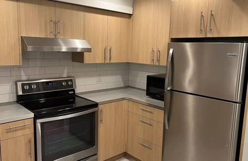 Regional District of Nanaimo Apartment | Like new private basement suite close too nature