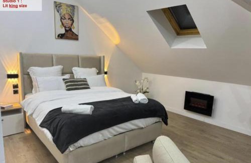 Beauvais Apartment | Lilas House