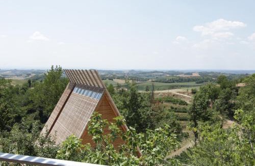 Grazzano Badoglio Cabin | LILELO - Little Leisure Lodge