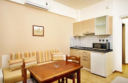 Vamvakopoulo Apartment | Lili Apartments,oasis 2,5 km from Hania center