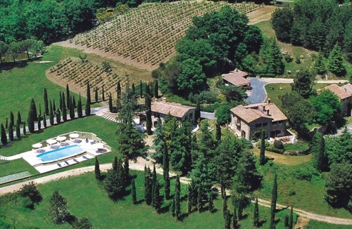 San Gimignano Villa | Lilium, splendid villa with outdoor space, on the hills of San Giminiano