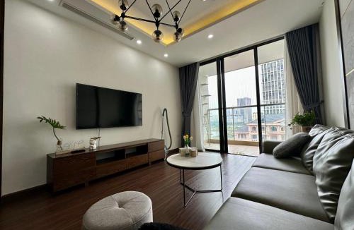My Đinh Apartment | Liliving in Skylake - Căn hộ 3 phòng ngủ sang trọng với view hồ - Near Keangnam