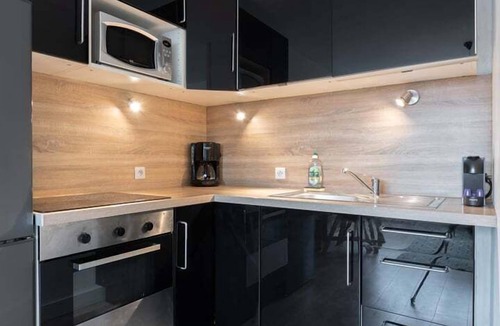 Historic Center Apartment | Lille, fully-equipped apartment with parking space