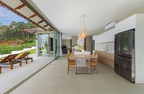 Bophut Hills Villa | Lilly Belle Stunning Bali Style : 2 Bed Pool Villa