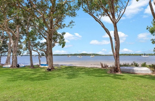 Lemon Tree Passage House | "Lilly's Pad" - Lemon Tree Passage