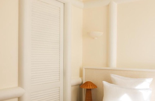 Hyeres City Centre Hotel | LILOU