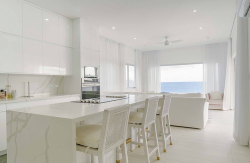 Ocean City Villa | Lilypad Luxurious Cliffside Villa With Stunning Sea Views