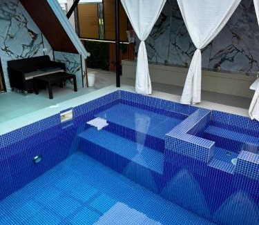 Infanta Villa | Lilys Cabin